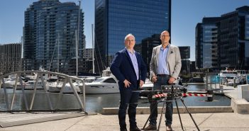 Flying teams with ‘Cooperative Lift’